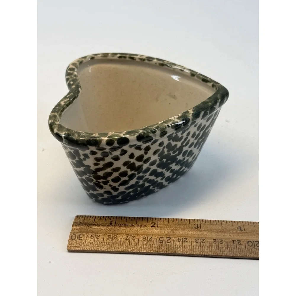Heart-Shaped‎ Blue Navy Spongeware Pottery 3.5 x 2